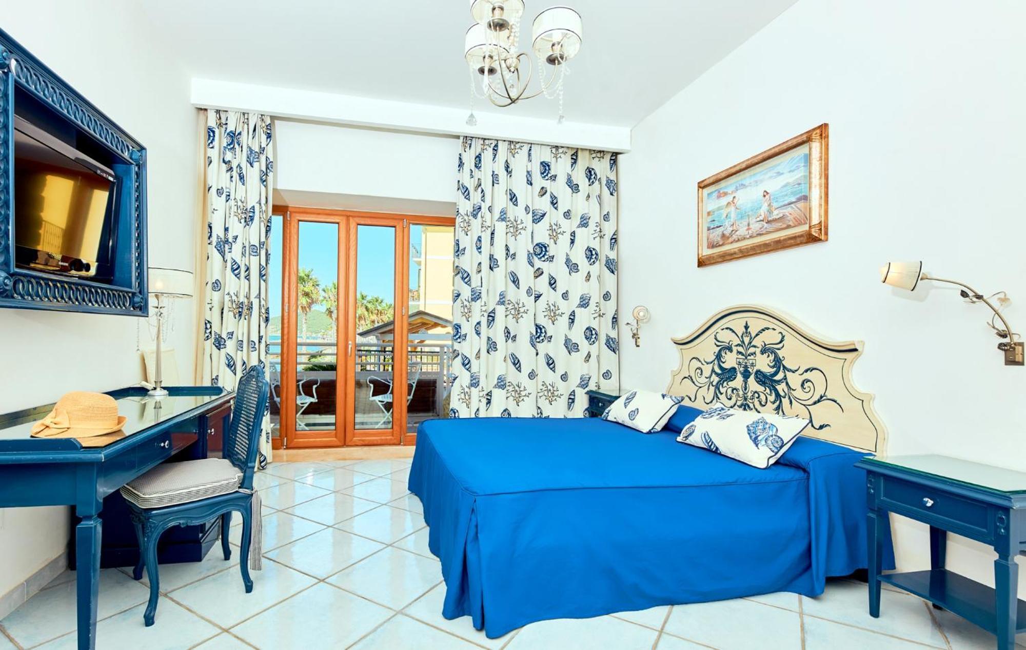 Hotel Villa Sirio ซานตามาเรีย ดิ กาสเตลลาบาเต ภายนอก รูปภาพ
